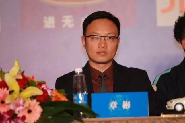 来自小石头合唱团的小朋友发言：“看完电影特别感动，有了勇气坚持自己喜欢的音乐
